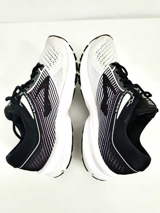 Brooks Launch 5 Running Training main image 4